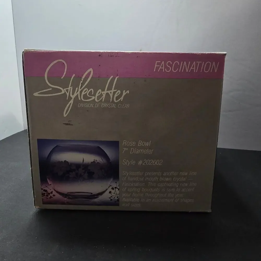 Style Setter Fascination Crystal Clear Hand Cut Rose Bowl 7